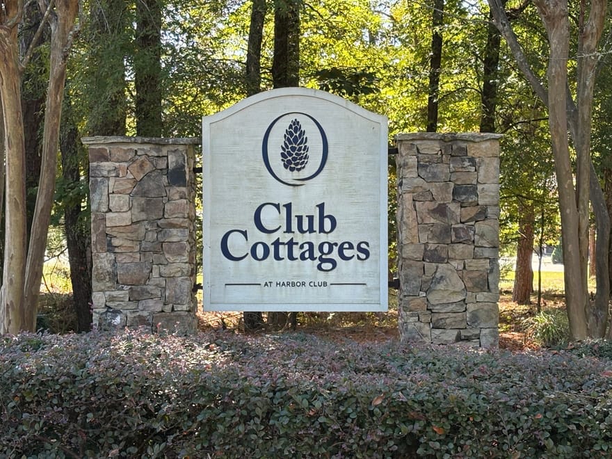 1040 Mashie Drive, Greensboro, Georgia