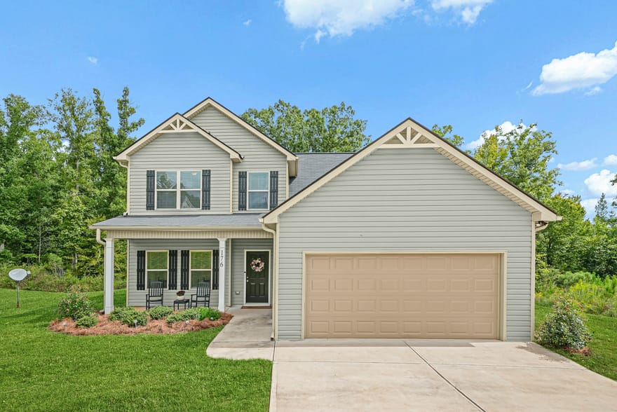 176 Tyler Drive, Forsyth, Georgia