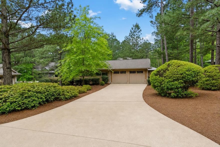 1081 Regency Drive, Greensboro, Georgia