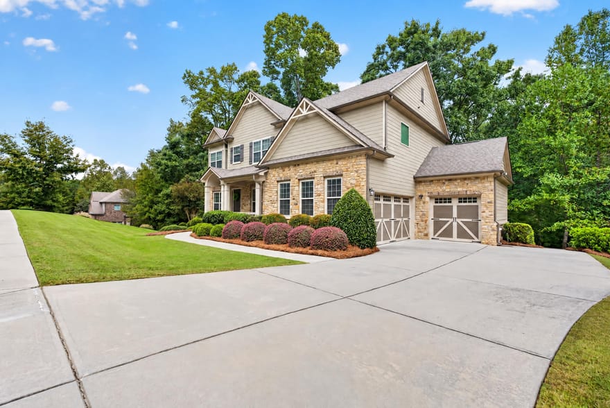 2720 Cogburn Lane, Milton, Georgia