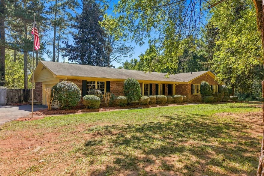 4150 Old Lexington Road, Athens, Georgia