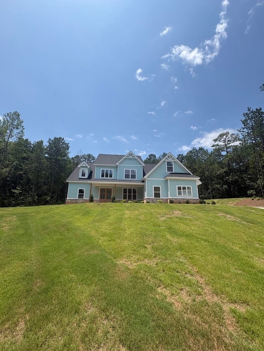 158 Rivers Edge Drive, Forsyth, Georgia