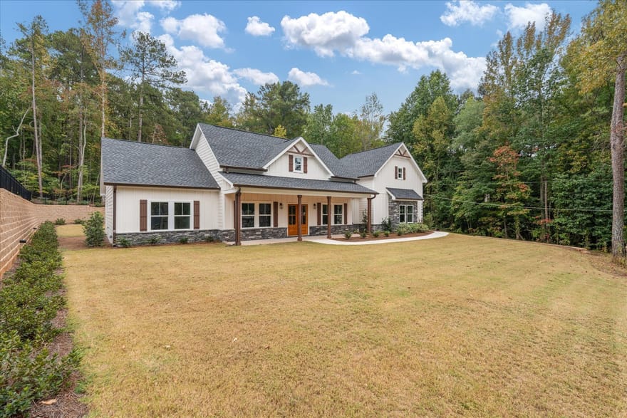 10040 Lakeview Parkway, Villa Rica, Georgia