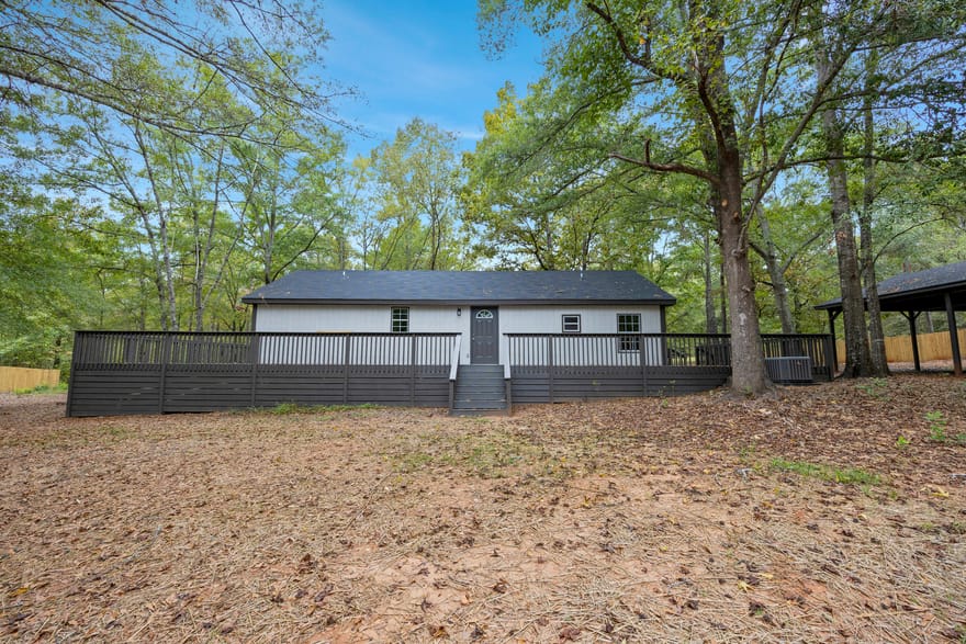 215 Falcon Ridge, Newborn, Georgia