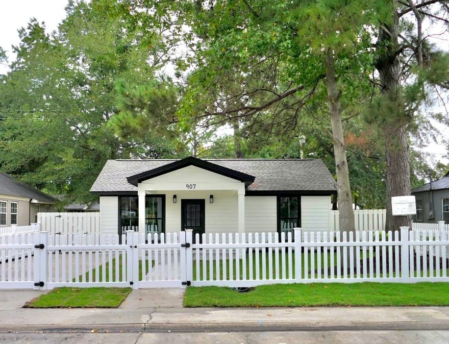 907 Cubbedge Street, Savannah, Georgia