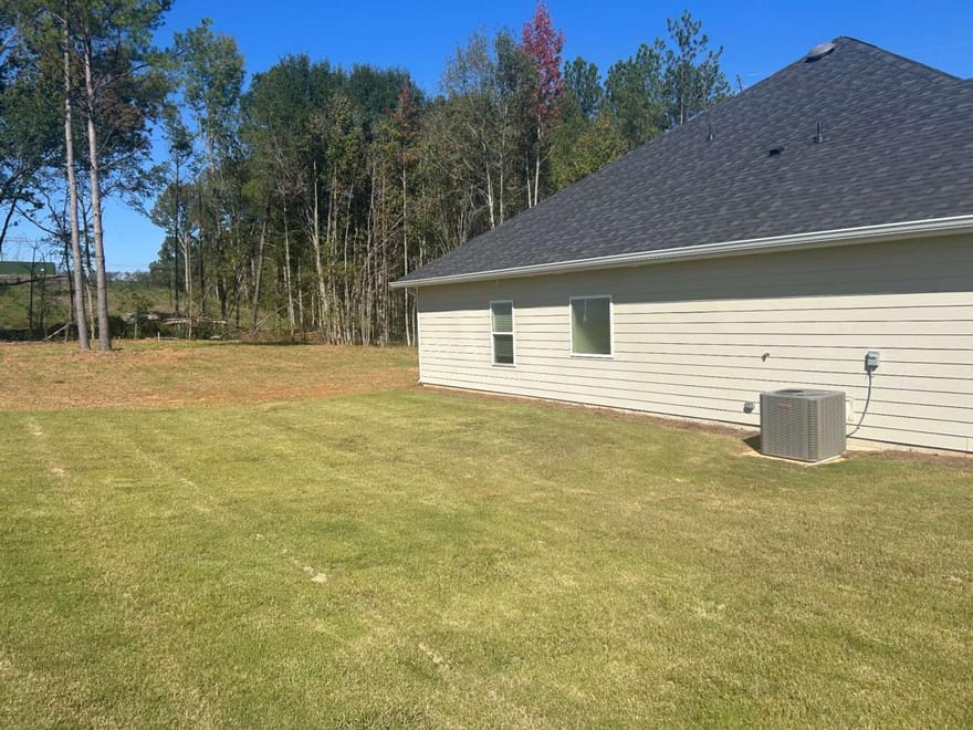 1027 Holliday Pass, Griffin, Georgia
