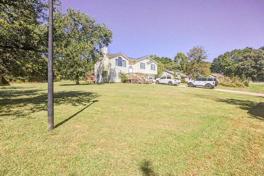 189 Robert Drive, Braselton, Georgia