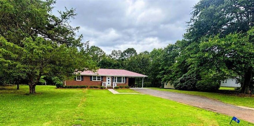 115 Pineview Lane, Hartwell, Georgia