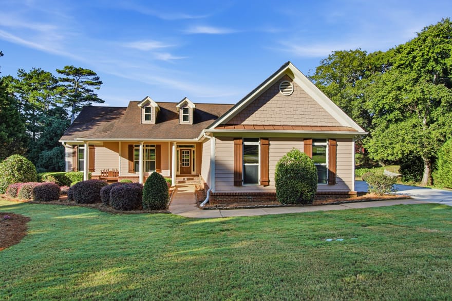 807 Caleb Drive, Winder, Georgia