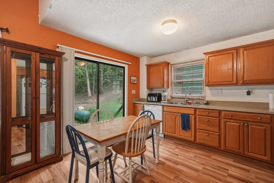 54 Cunningham Mountain Road, Ellijay, Georgia