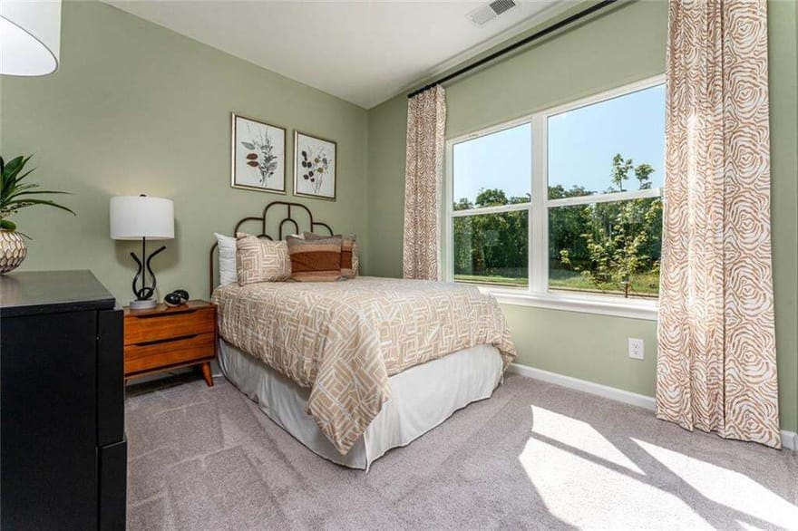 473 Fair Oak Lane, Calhoun, Georgia