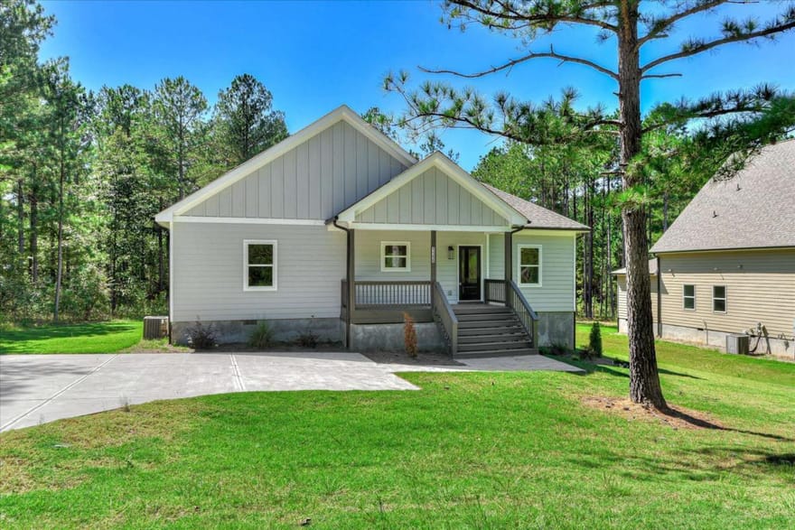 1198 Sunset Cove, Tignall, Georgia