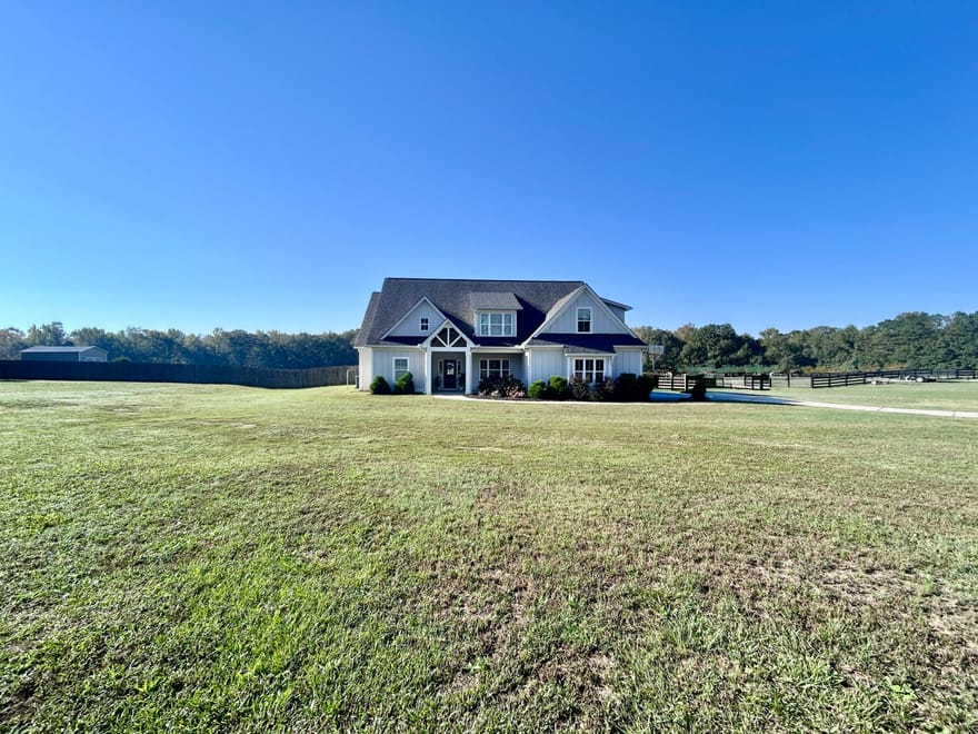 1072 Gray Girls Road, Senoia, Georgia