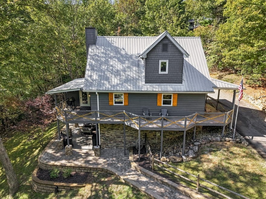 2079 Ivy Mountain Road, Hiawassee, Georgia