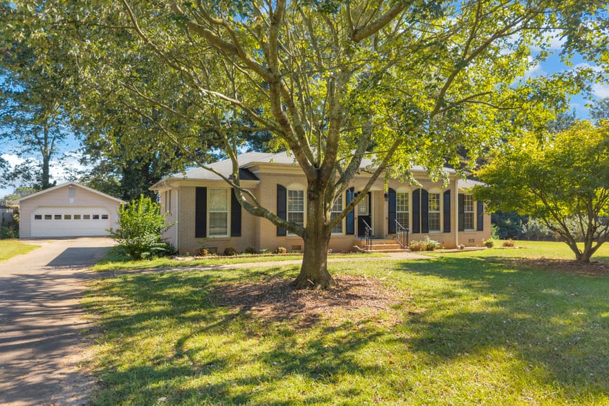 123 Gilmer Street, Lavonia, Georgia
