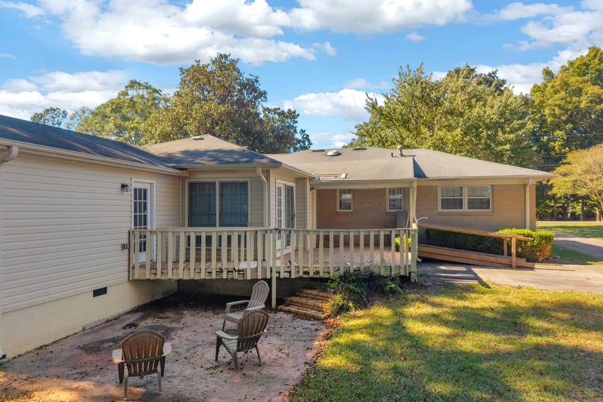 123 Gilmer Street, Lavonia, Georgia