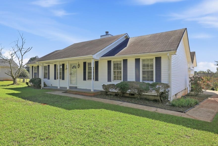 2761 Mcdonough Road, Hampton, Georgia