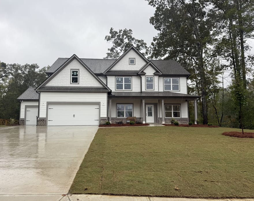 1040 Tupelo Lane, Loganville, Georgia