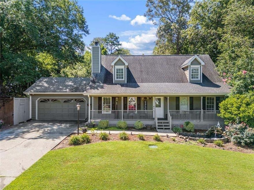 55 Creek View Drive, Hoschton, Georgia