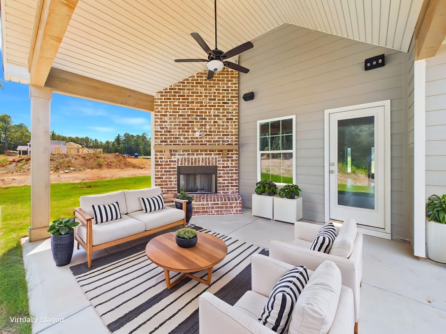 304 Baxter Drive, Kathleen, Georgia