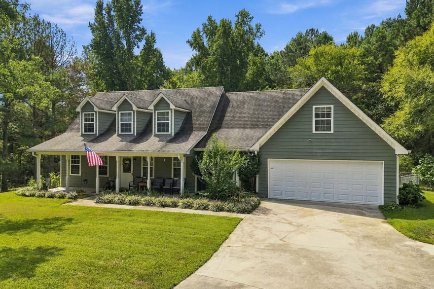 3343 Pommel Court, Loganville, Georgia