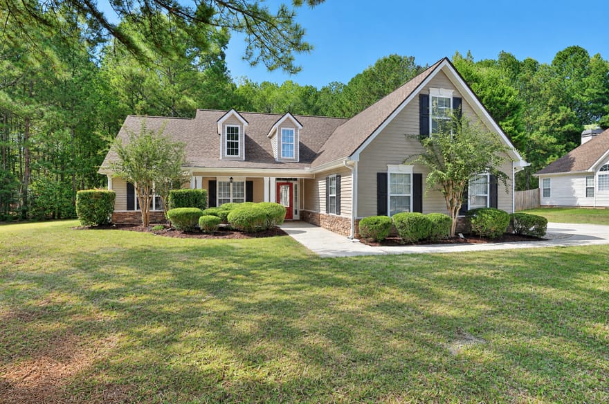 311 Ivy Vale Court, Tyrone, Georgia