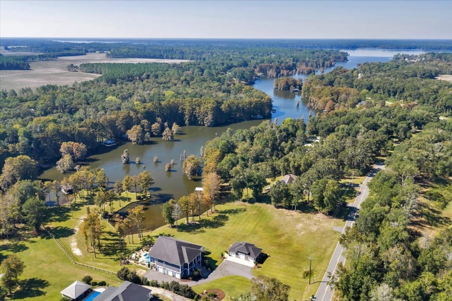119 N Cedar Creek Road, Cordele, Georgia