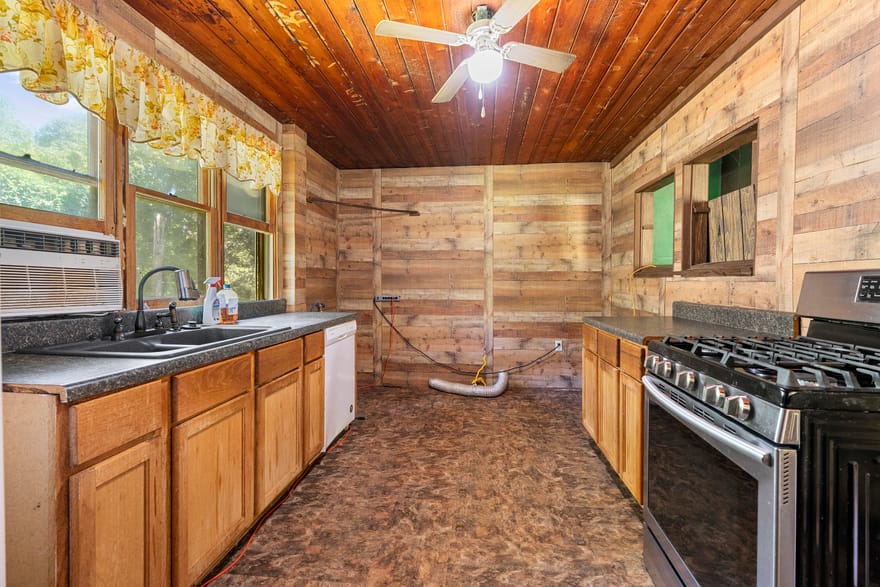 1790 Timber Lake Road NW, Kennesaw, Georgia