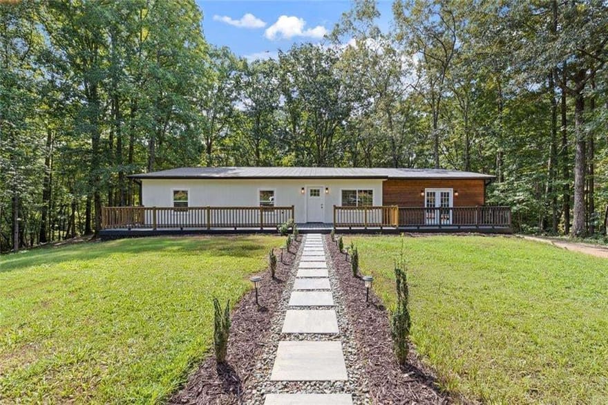 681 Pumpkinvine Road, Acworth, Georgia