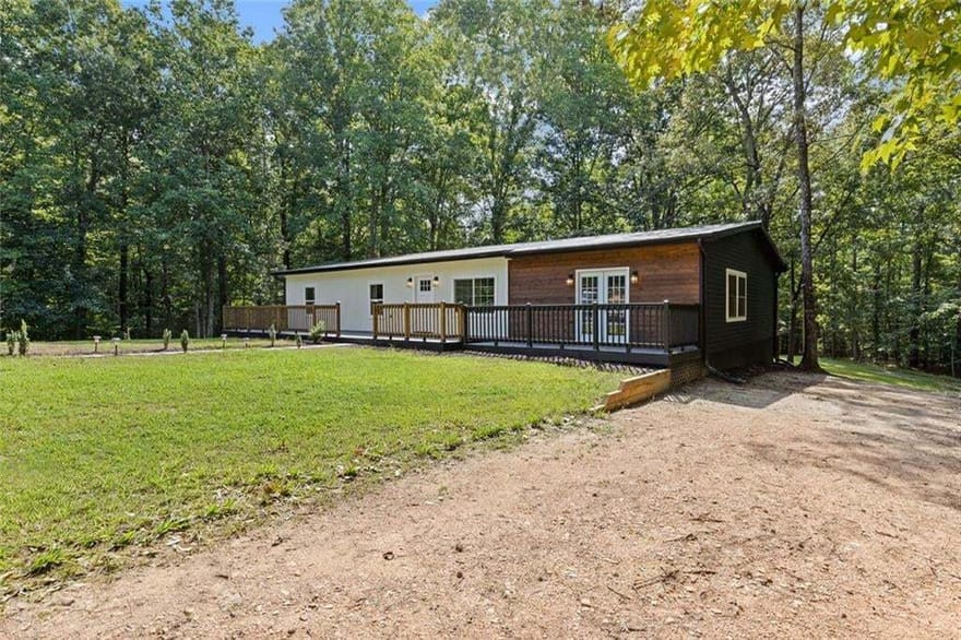 681 Pumpkinvine Road, Acworth, Georgia
