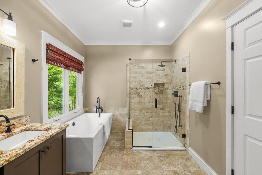 205 Wyngate Circle, Fayetteville, Georgia