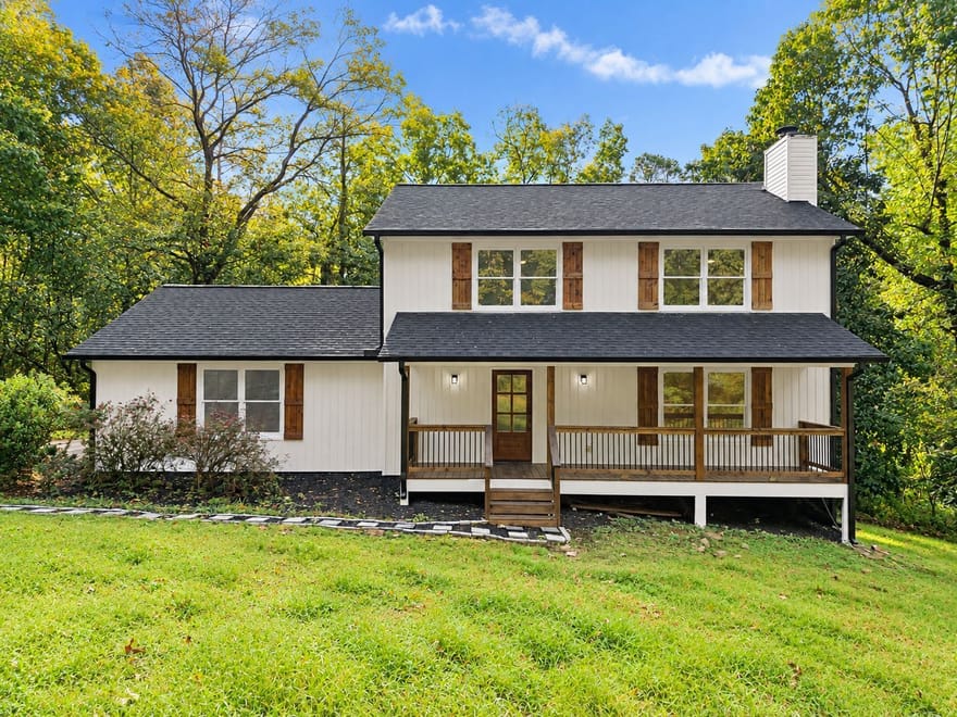 5571 Northwoods Road, Clermont, Georgia