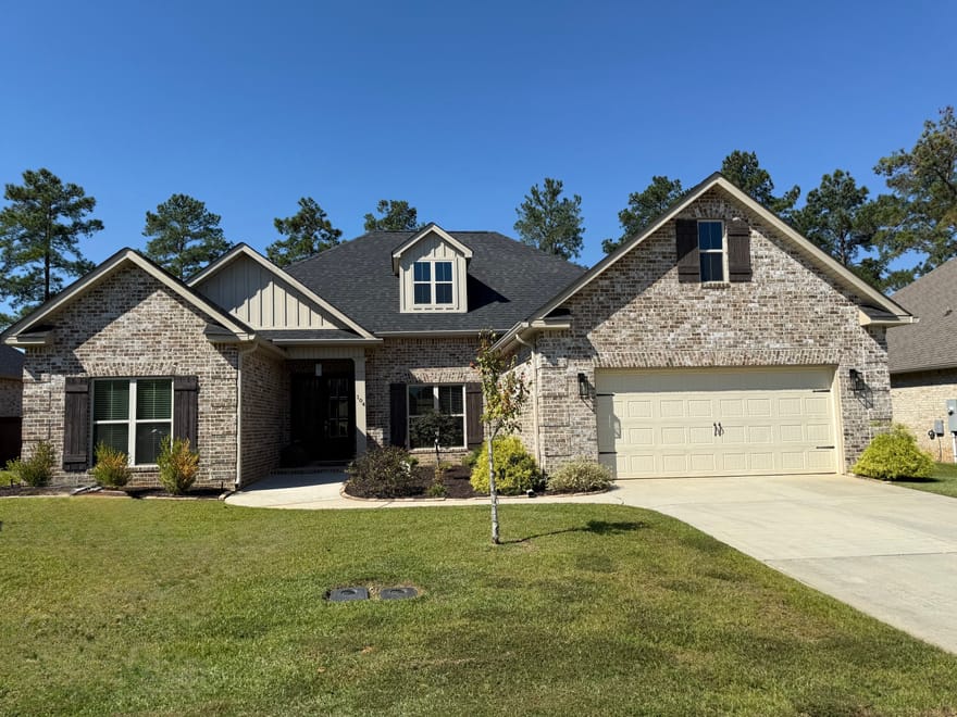 104 Gracetree Way, Kathleen, Georgia