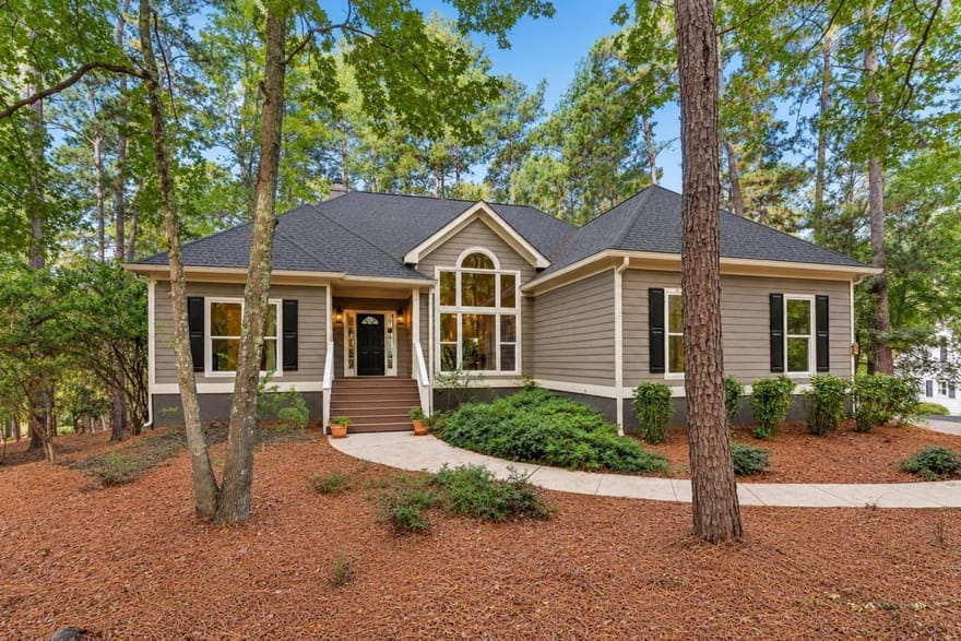 1181 Shoulder Bone Circle, Greensboro, Georgia