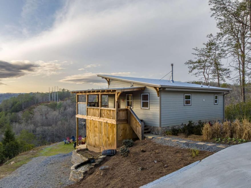 21 Riverview Circle, Blue Ridge, Georgia