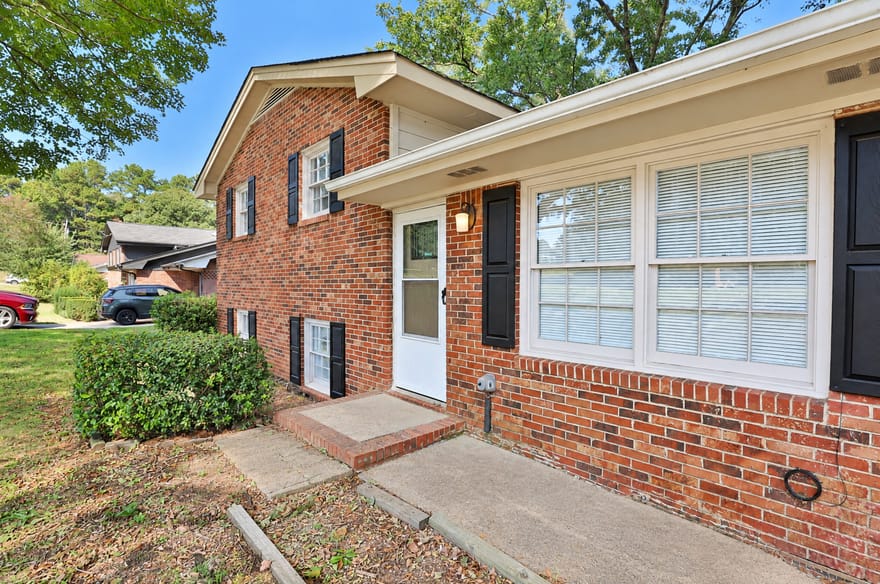 6370 Maddox Road, Morrow, Georgia