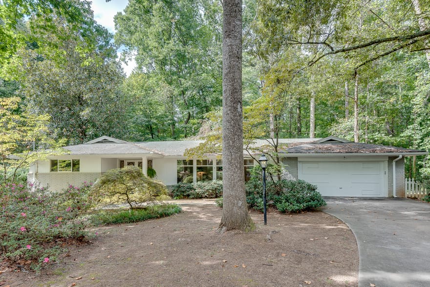 1800 Angelique Drive, Decatur, Georgia