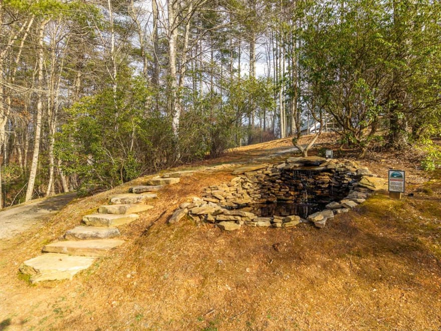 153 Riverview Circle, Blue Ridge, Georgia