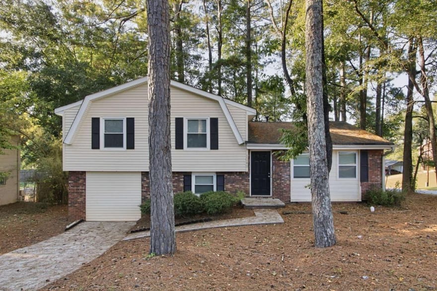 1049 Soapstone Lane, Riverdale, Georgia