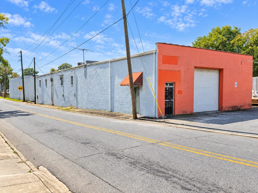 300 W Broad Street, Griffin, Georgia