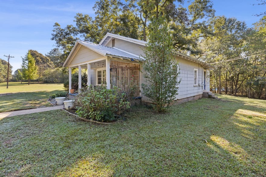 2410 S Barnett Shoals Road, Watkinsville, Georgia