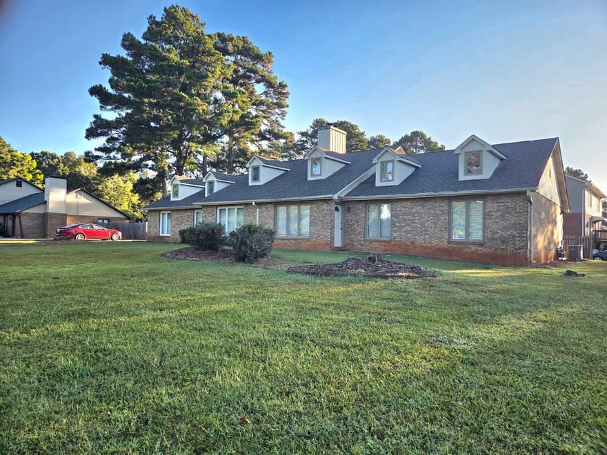 2118 Fieldstone View Court, Conyers, Georgia