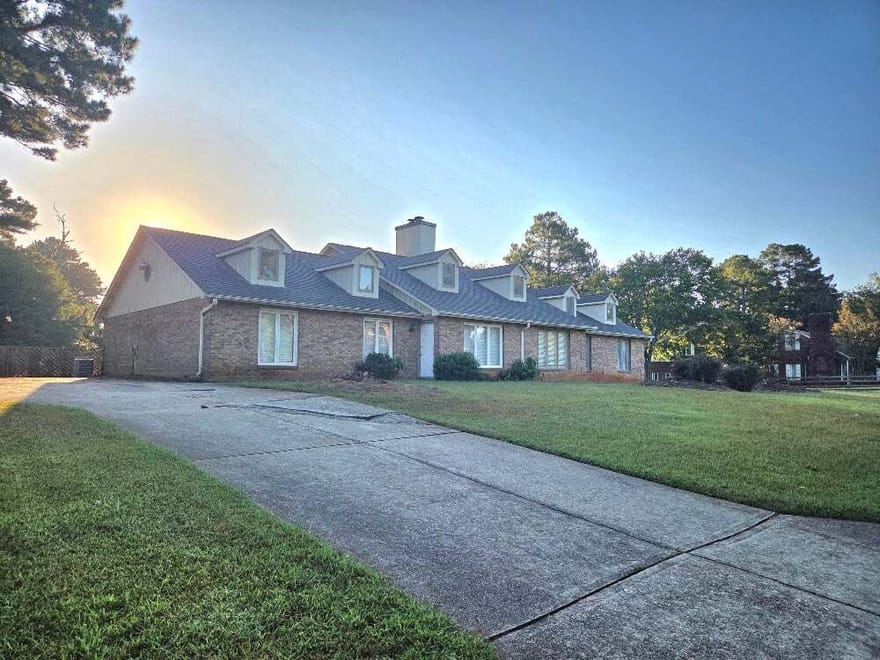 2118 Fieldstone View Court, Conyers, Georgia