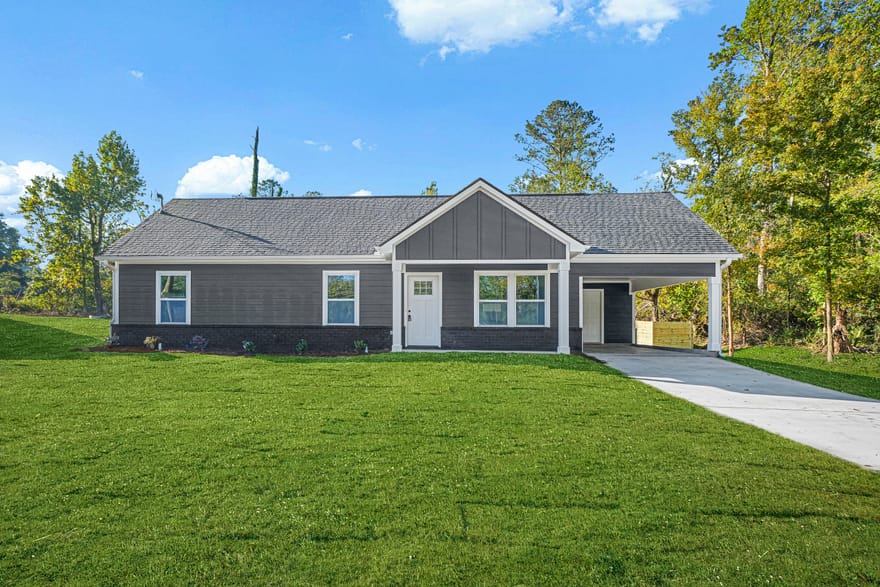 1086 SW West Adrian Circle, Conyers, Georgia