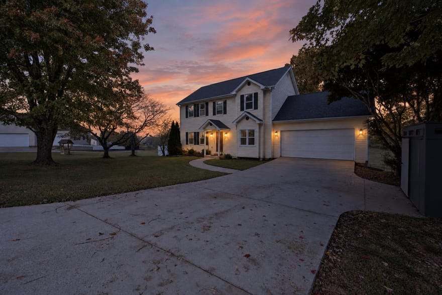 245 Foothills Drive, Murrayville, Georgia