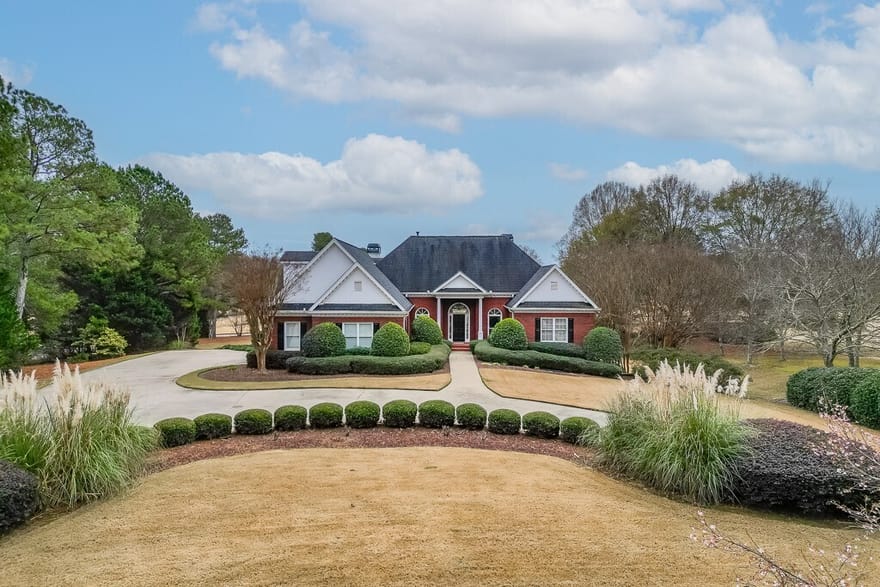 5685 Golf Club Drive, Braselton, Georgia