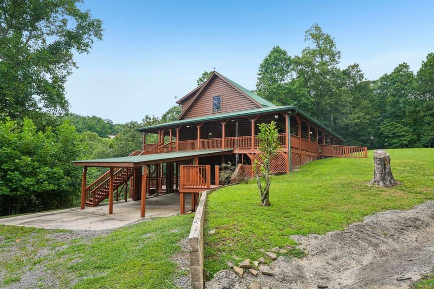 1384 Crystal Lane NE, Ranger, Georgia