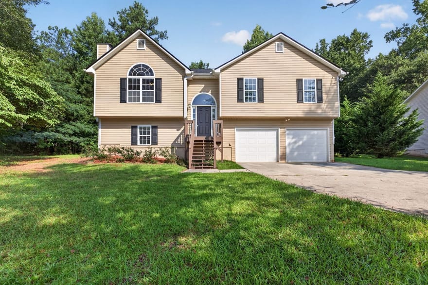 195 River Oak Court, Temple, Georgia