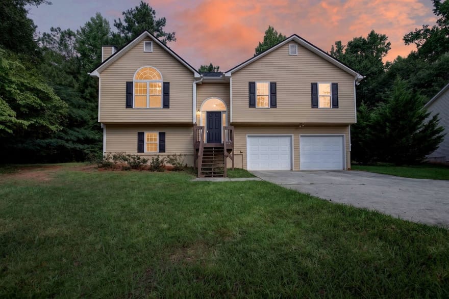 195 River Oak Court, Temple, Georgia