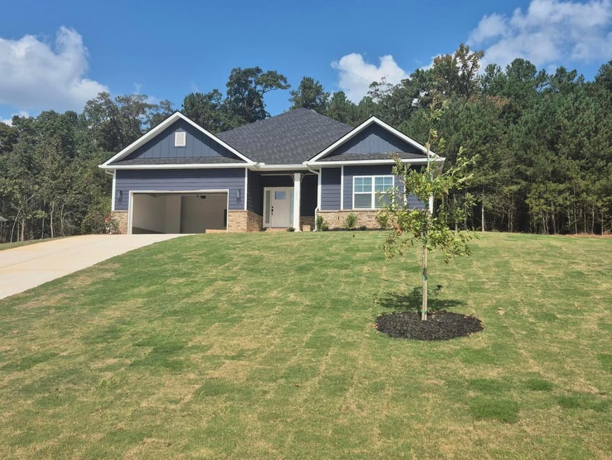 1033 Holliday Pass, Griffin, Georgia